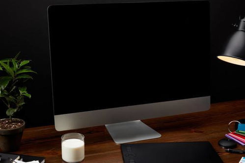 从网络架构到服务模式 探寻早期计算机网络与传统通信网络的根本区别